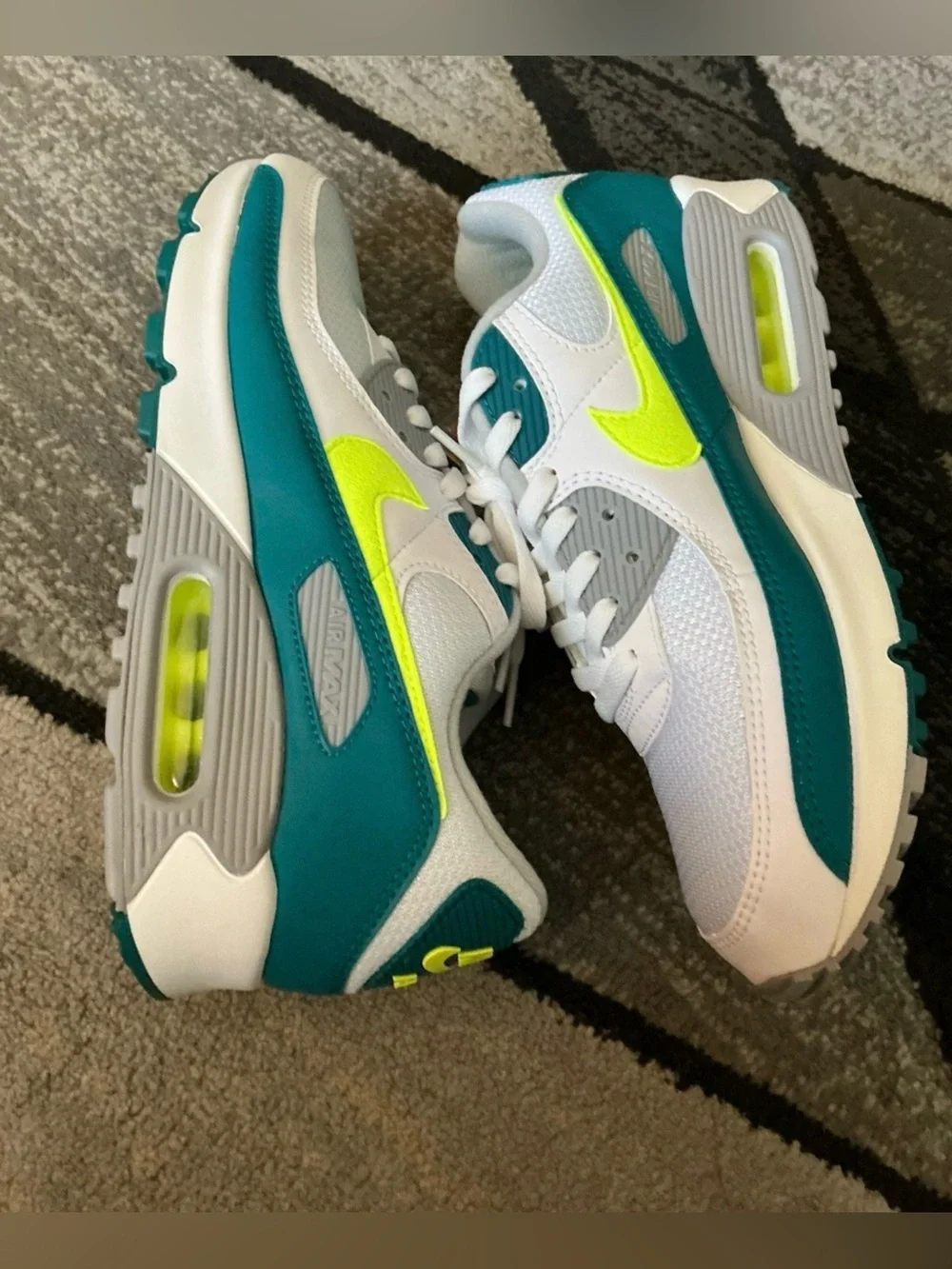 Size 10 - Nike Air Max III 90 Spruce Lime CZ2908 100